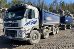 Volvo FM460 8X4