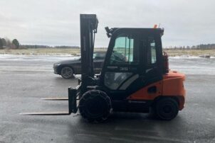 Doosan D35C-7