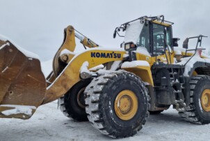 Komatsu WA500-7