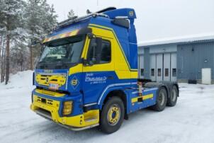 Volvo FM 6x4 + Langendorf lavetti