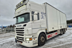 Scania R560