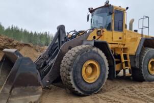 Volvo L220E