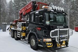 Scania 114G 380 6x4 Jykevällä Jonsered 2990 nostimella