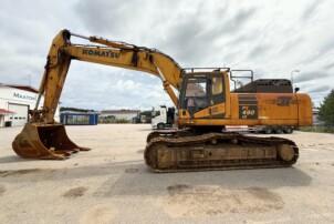 Komatsu PC490LC-10
