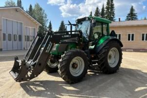 Valtra C120 4.4 traktori Isme 171B etukuormaajalla