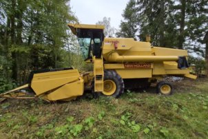 New Holland 8030 (Clayson)