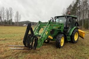 John Deere 5058E