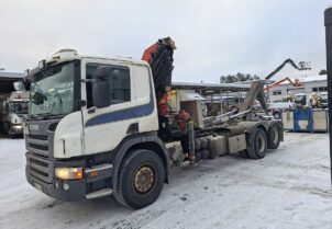 Scania P (11,12) C-6X2 11.7N Palfinger PK 27002 JOAB koukkulaitteella