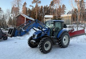 New Holland T5.95 etukuormaajalla