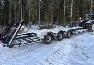 Tyrone 33T Timbr metsäkonelavetti