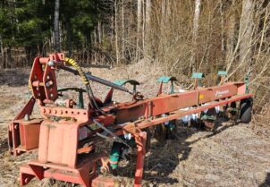 Kverneland AD85-14 Sarka-aura