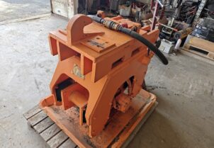 NPK C6 Compactor tärylätkä