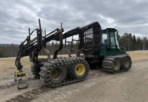 Timberjack 810B 8x8