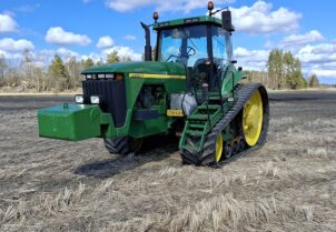 John Deere 8400T