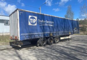 Puoliperävaunu Krone Profi-Liner