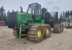 John Deere 1910G