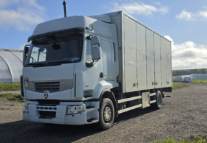 Renault Premium 380.18 4X2