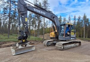 Volvo ECR235EL + Leica 3D + Marttiinin pyörittäjä